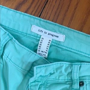 Life in Progress mint green jeans 29